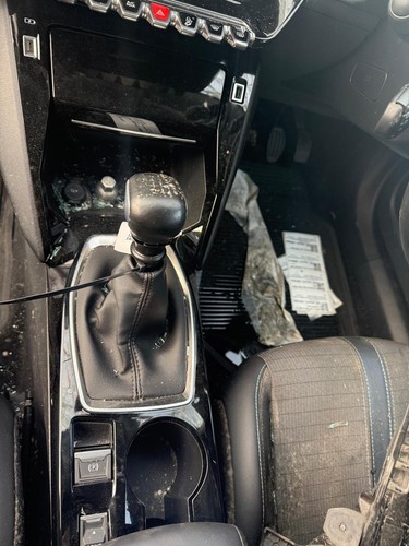 2019 2025 peugeot 2008 - peugeot, gear